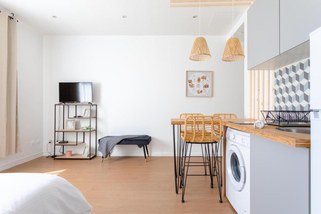 Studio Deco Blancarde 2-3 Pers Terrasse Parking Clim Marseille Bagian luar foto