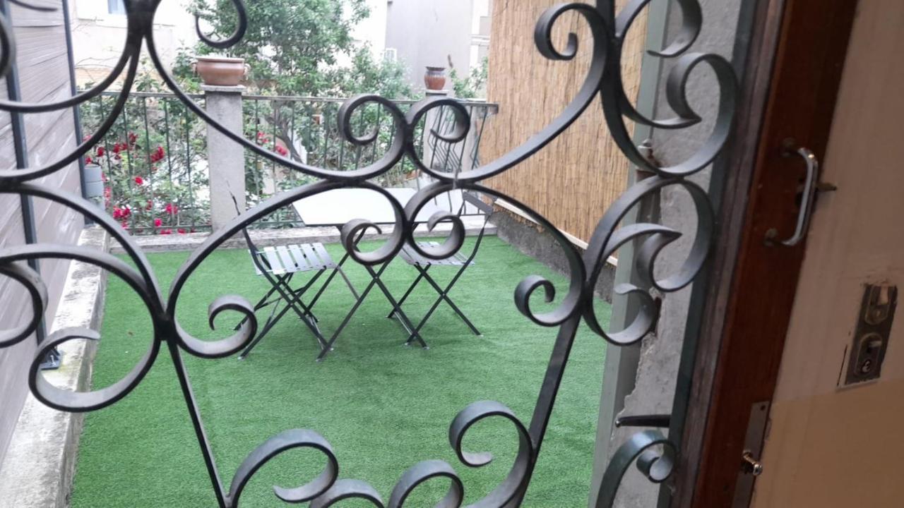 Studio Deco Blancarde 2-3 Pers Terrasse Parking Clim Marseille Bagian luar foto