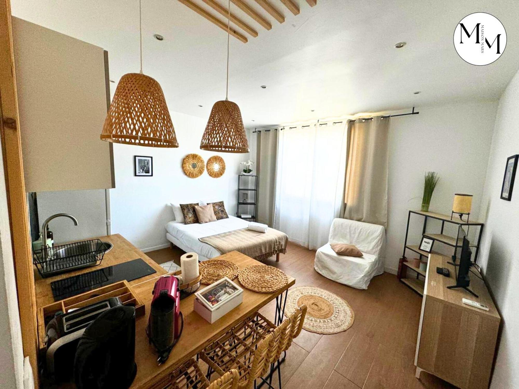 Studio Deco Blancarde 2-3 Pers Terrasse Parking Clim Marseille Bagian luar foto